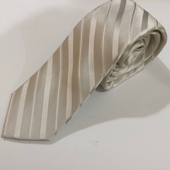 EXPRESS MEN’s TIE WHITE 100% SILK - Picture 1 of 5